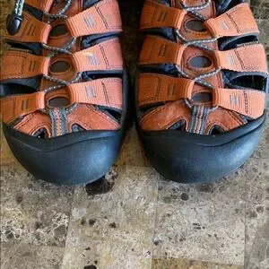 Keen Orange and Black Sandals for Outdoor Adventures Amazon.com | KEEN Unisex-Child Motozoa Breathable  main image 4